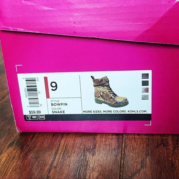 NWT SO Bowfin Snake Skin Print Combat Boots - Picture 6 of 7